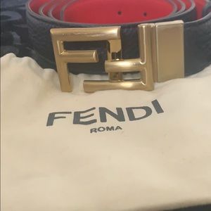 Men’s Fendi belt